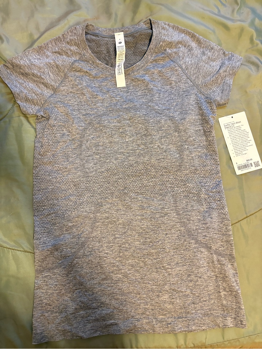 Lululemon Swiftly Tech Short
Sleeve 2.0 (Brand New)